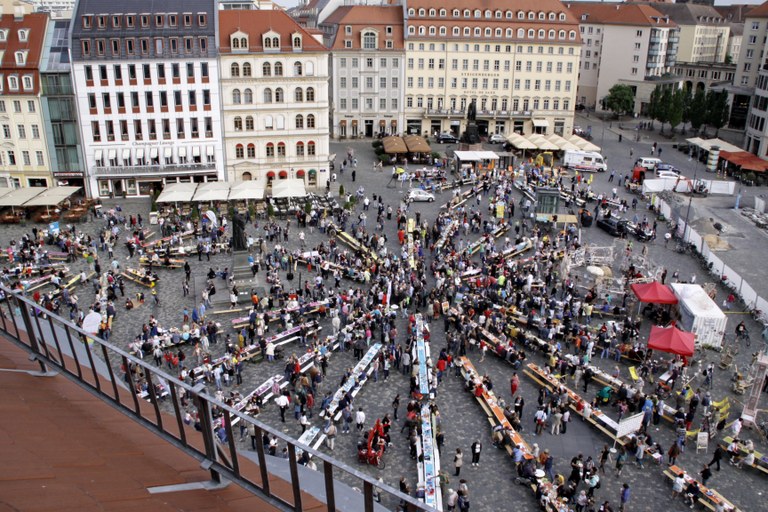 Gastmahl auf dem Neumarkt